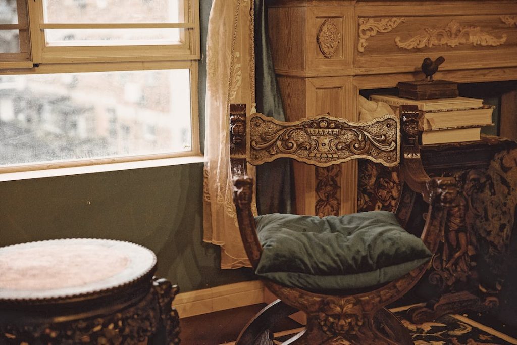 antique furniture sydney
